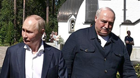 Пресс-служба Кремля опубликовала фото Лукашенко с перекошенным лицом