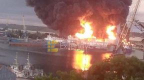 Война, 21 июня. «Крым положит Москву». Атака на нефтебазу и порт в Керченском проливе: на заправках нет бензина, в домах воды и света. А в Кремле все «ждут победы»