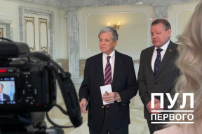 Из нескольких колоний вывезли часть политзаключенных. Переговоры Коула с Лукашенко длились более двух часов