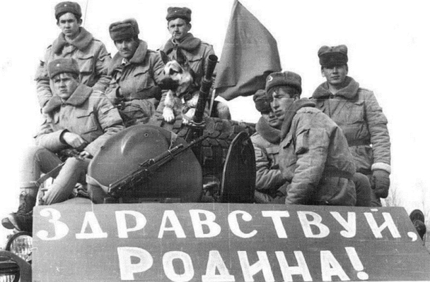 Почему ритуальные слова пропаганды к очередной годовщине из советского прошлого сегодня звучат особенно зловеще