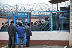 Конвейер репрессий. Названы имена рецидивистов, которые прессуют заключенных в Гродно. Пополнение в «Списке экстремистов». Из-за усиления морозов в колониях участились случаи обморожения рук